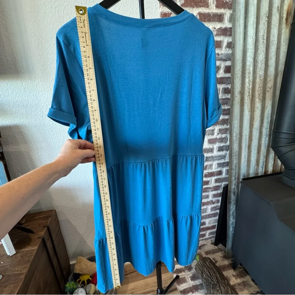 NEW Blue V-Neck Tiered Women's Short Sleeve Spring/Summer Dress - Large - Picture 4 of 4